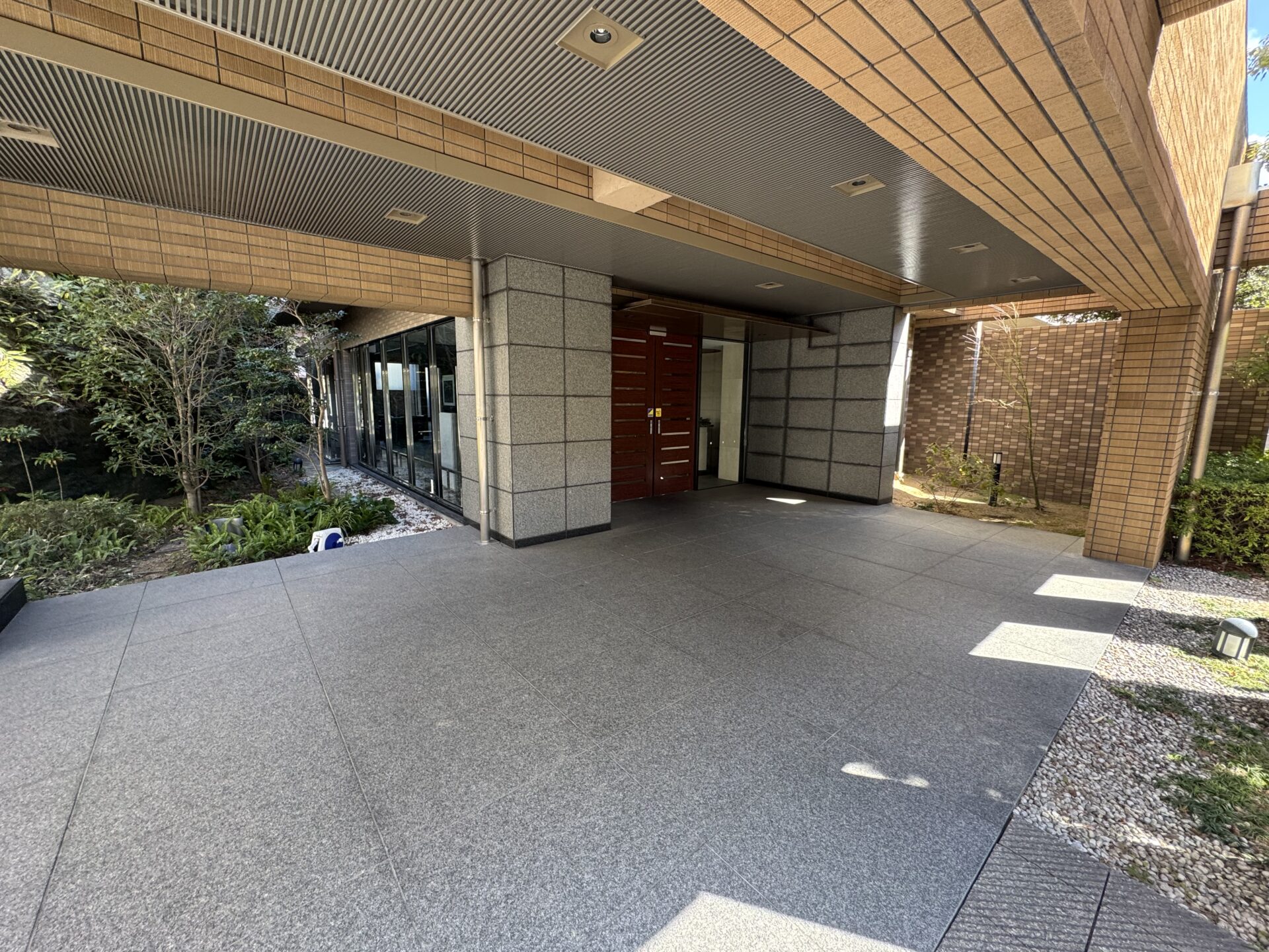 サーパス伊賀町